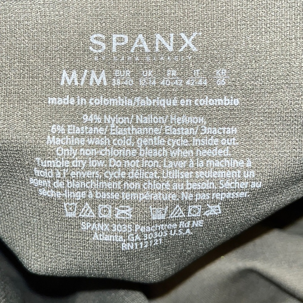 👀👄💎• 👅SPANX👅• 💎👄👀Look at me … - Picture 4 of 8